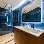 Duplex Old Town Αντίμπ